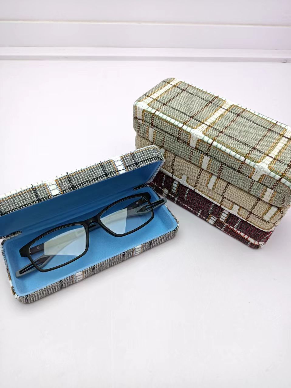 Hard case