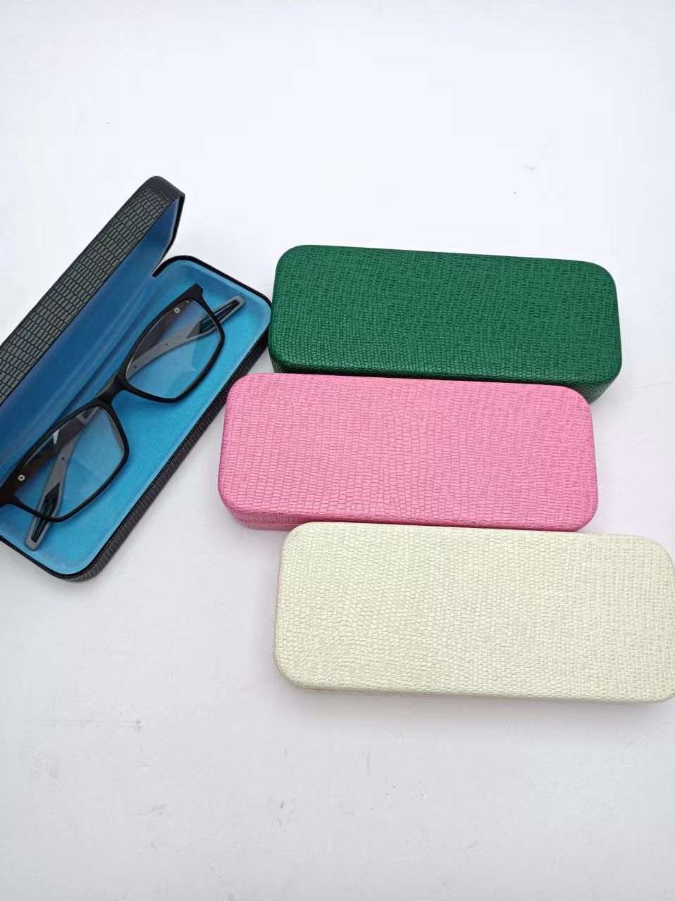 Hard case