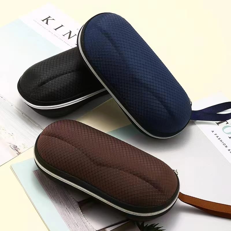 Zipper glasses case