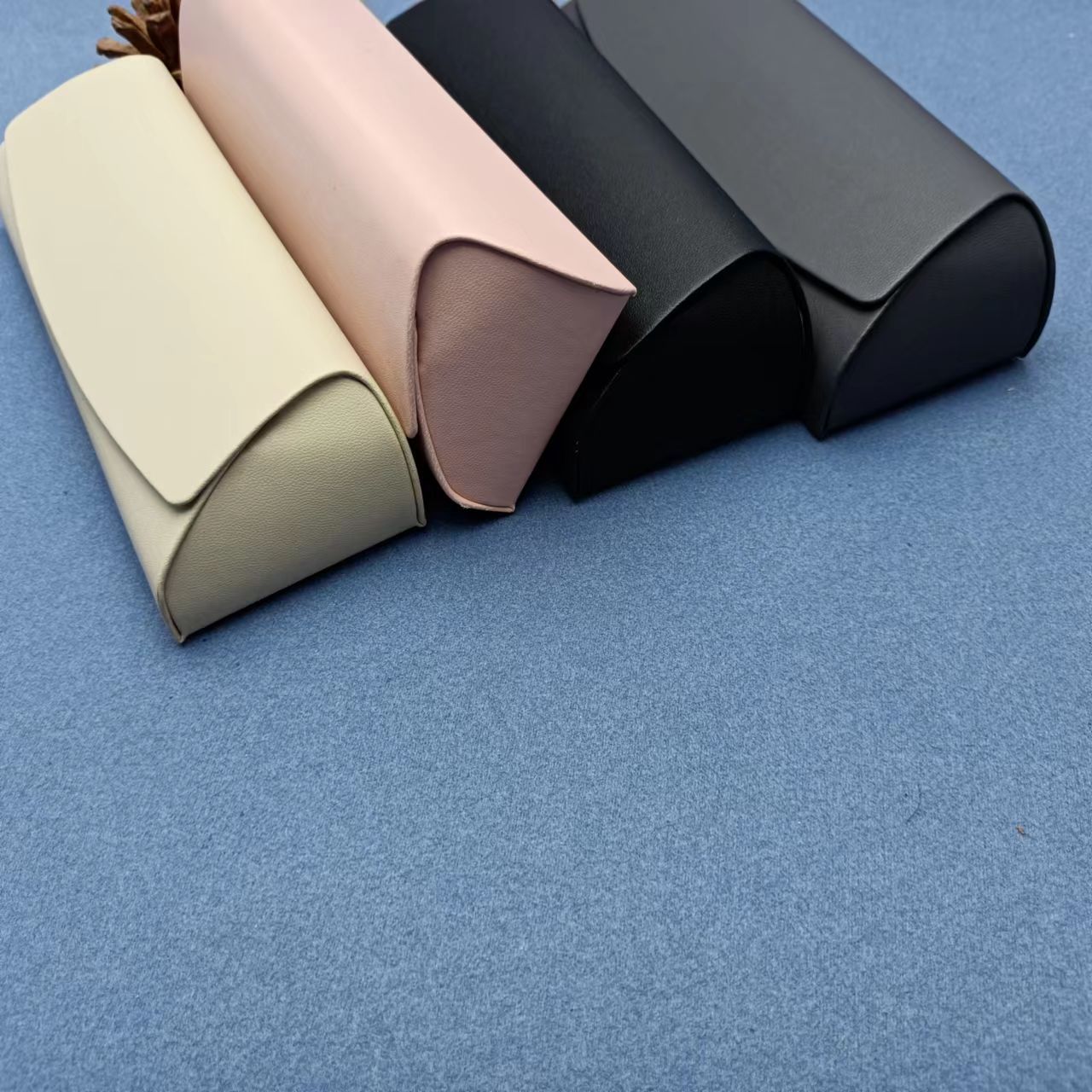 Handmade glasses case