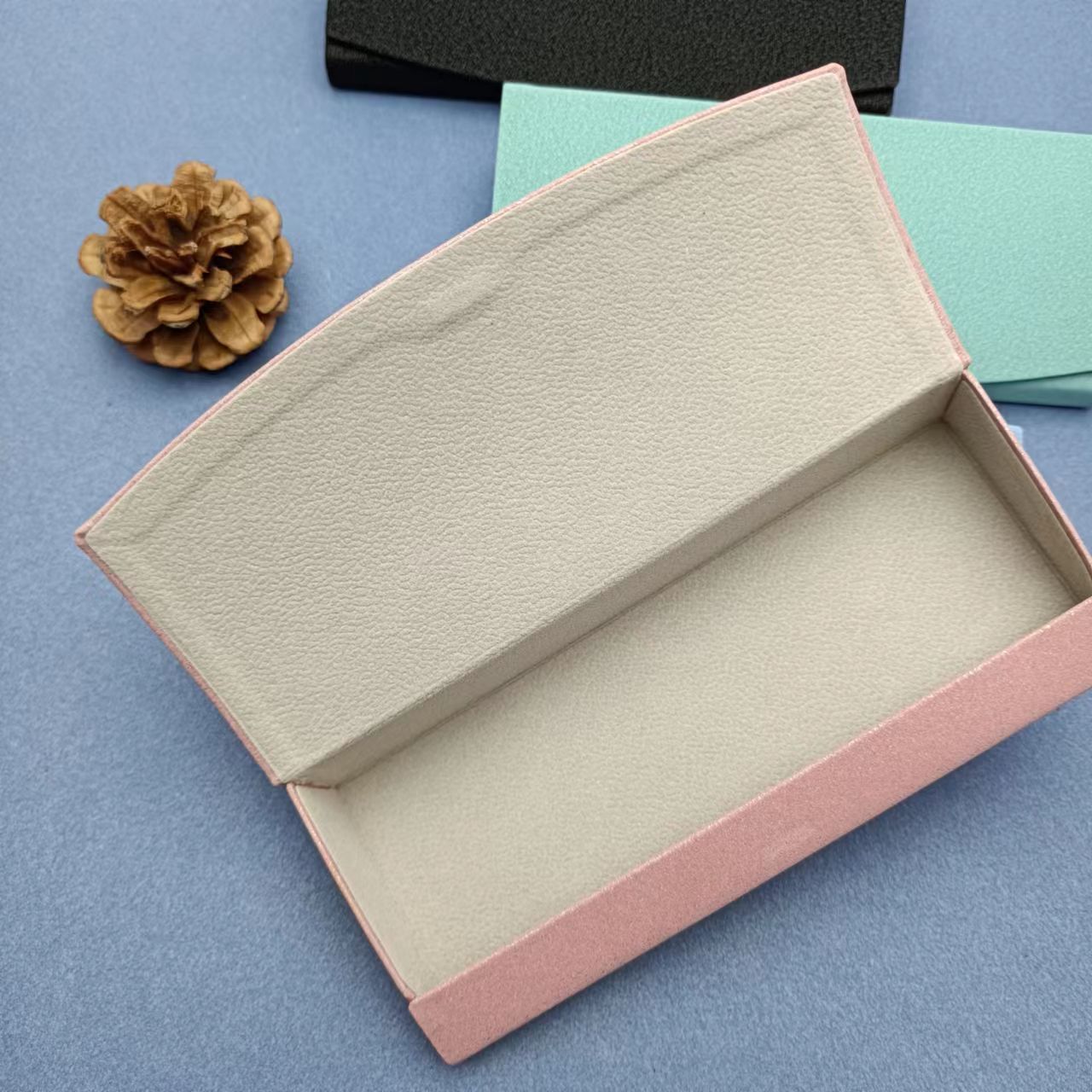 Handmade glasses case