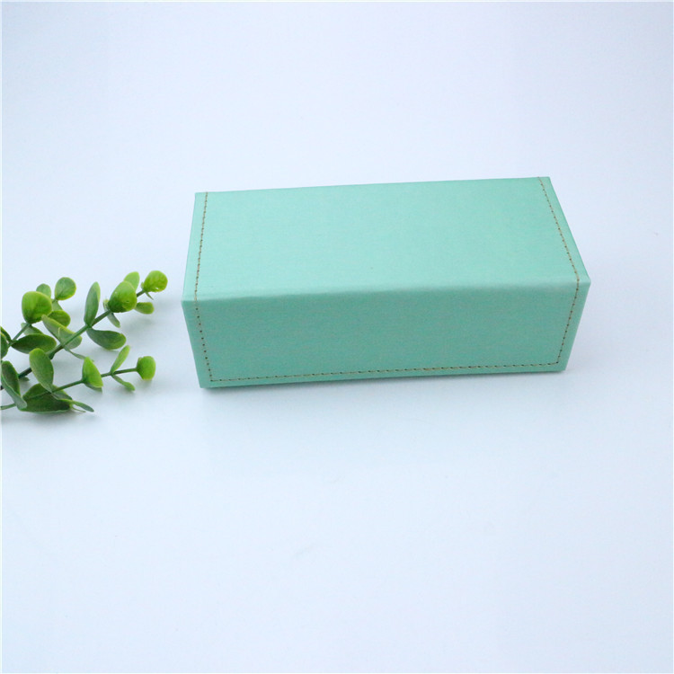 Handmade glasses case