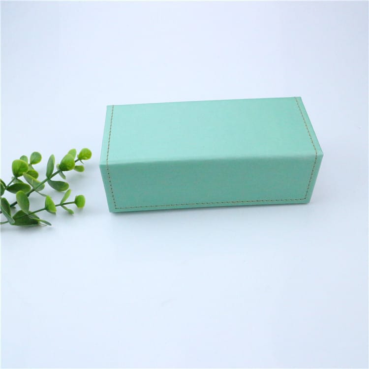 Handmade glasses case