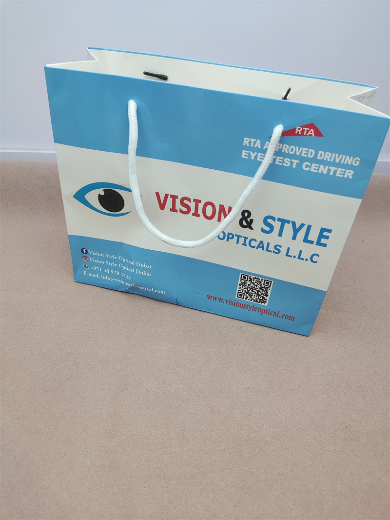 Carry-on carton shopping bag