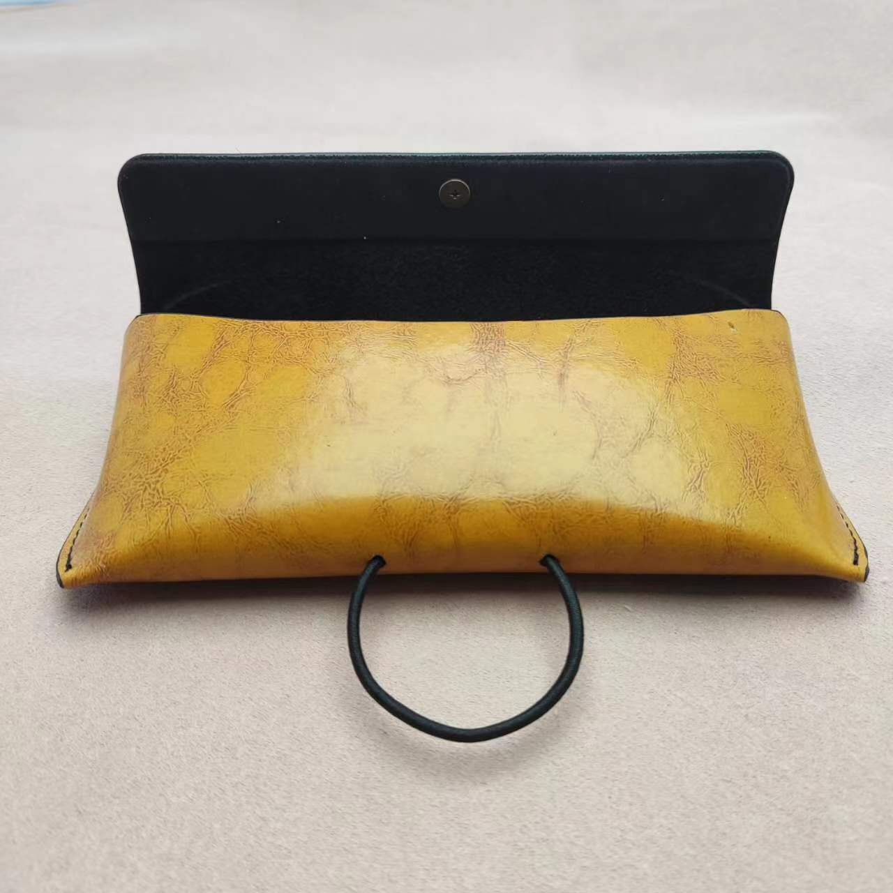 Soft glasses case