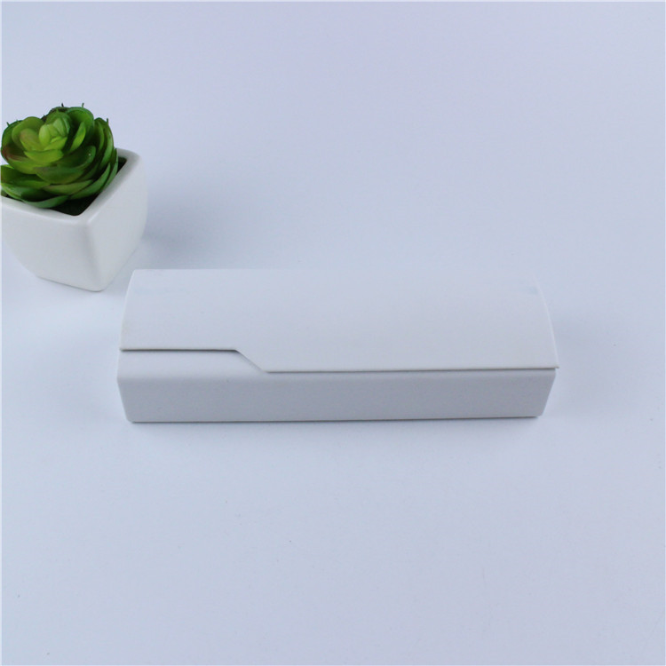 Handmade glasses case