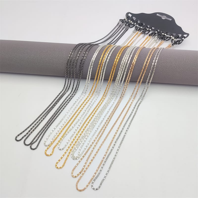 Glasses chain