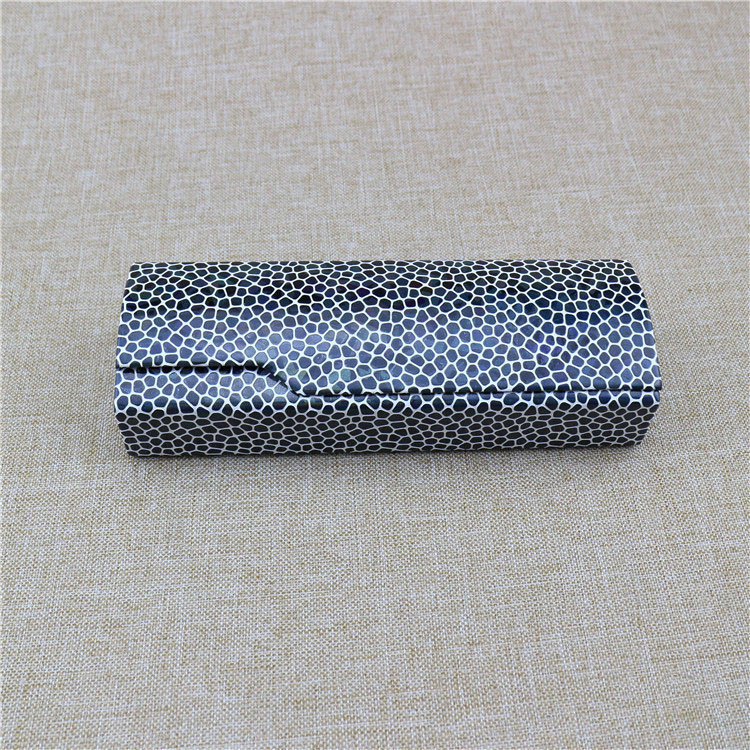 Handmade glasses case