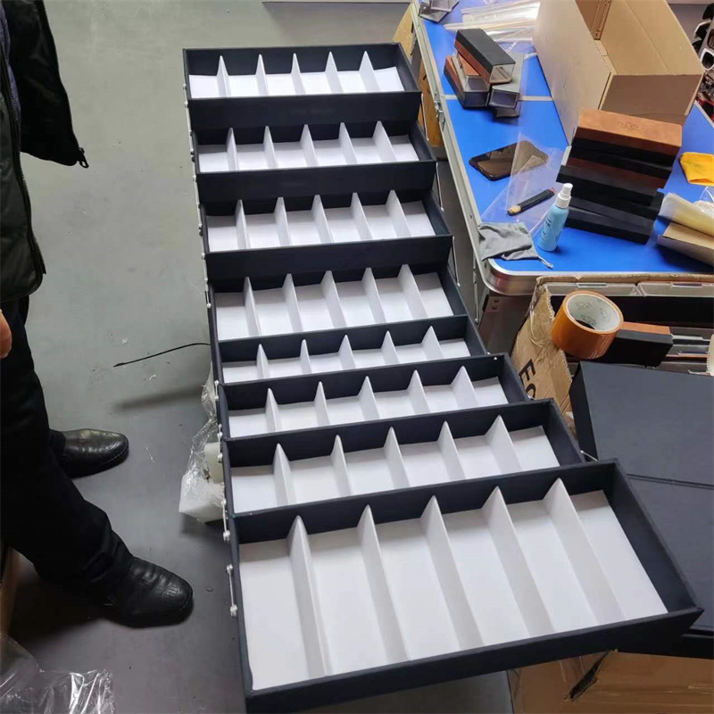 glasses display stand
