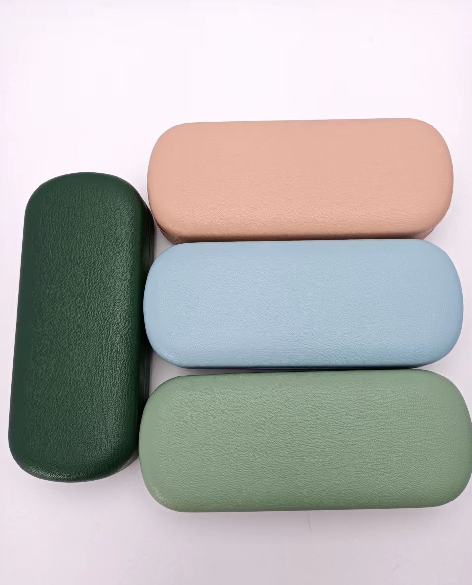 Glasses case
