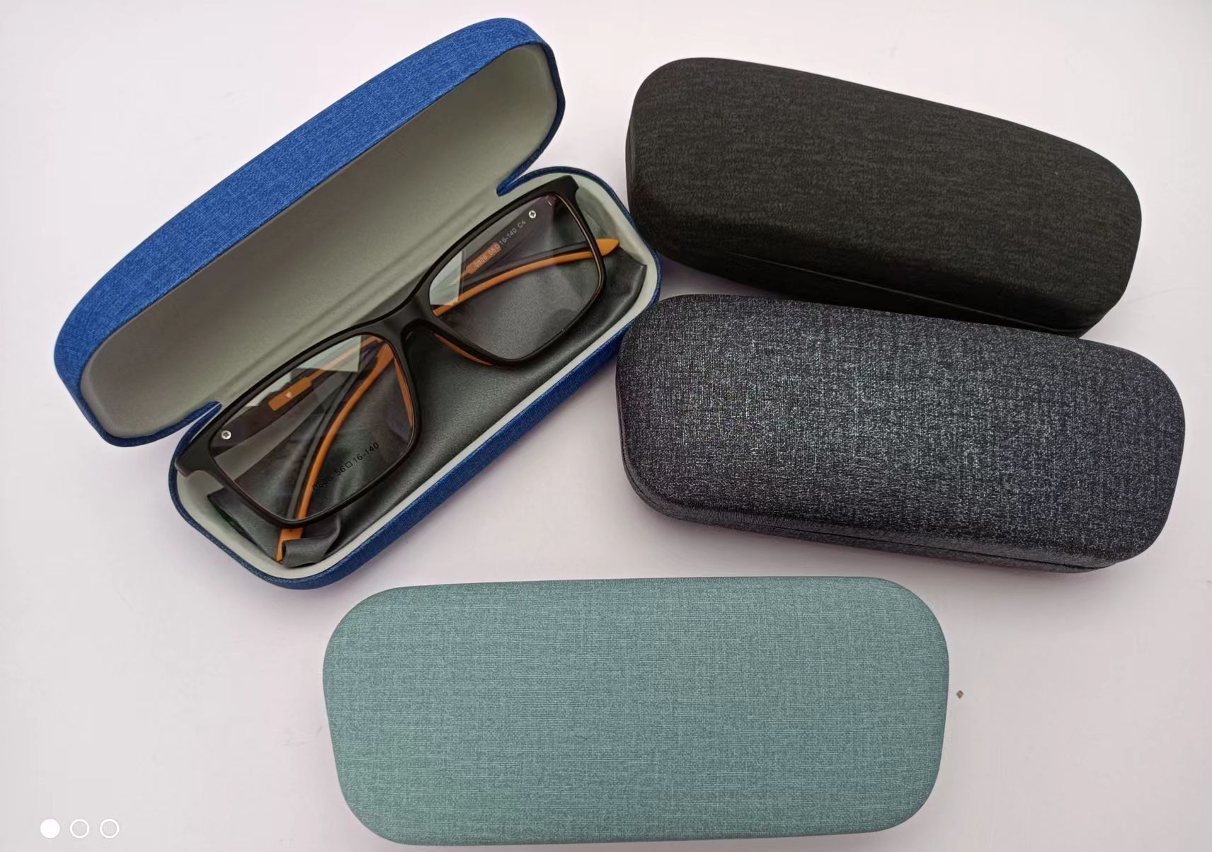 Glasses case