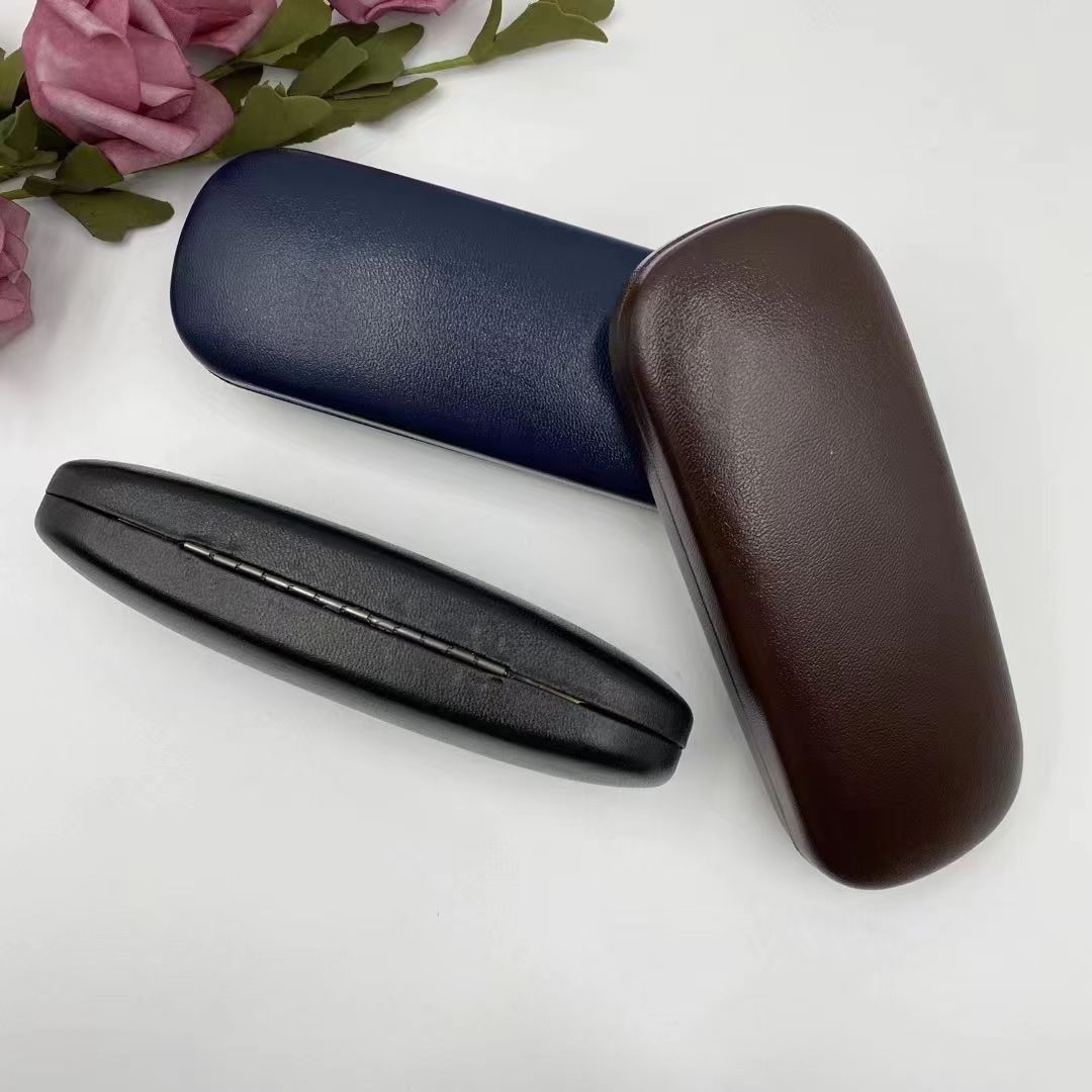 Iron Glasses  case