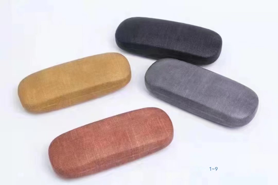 Glasses case