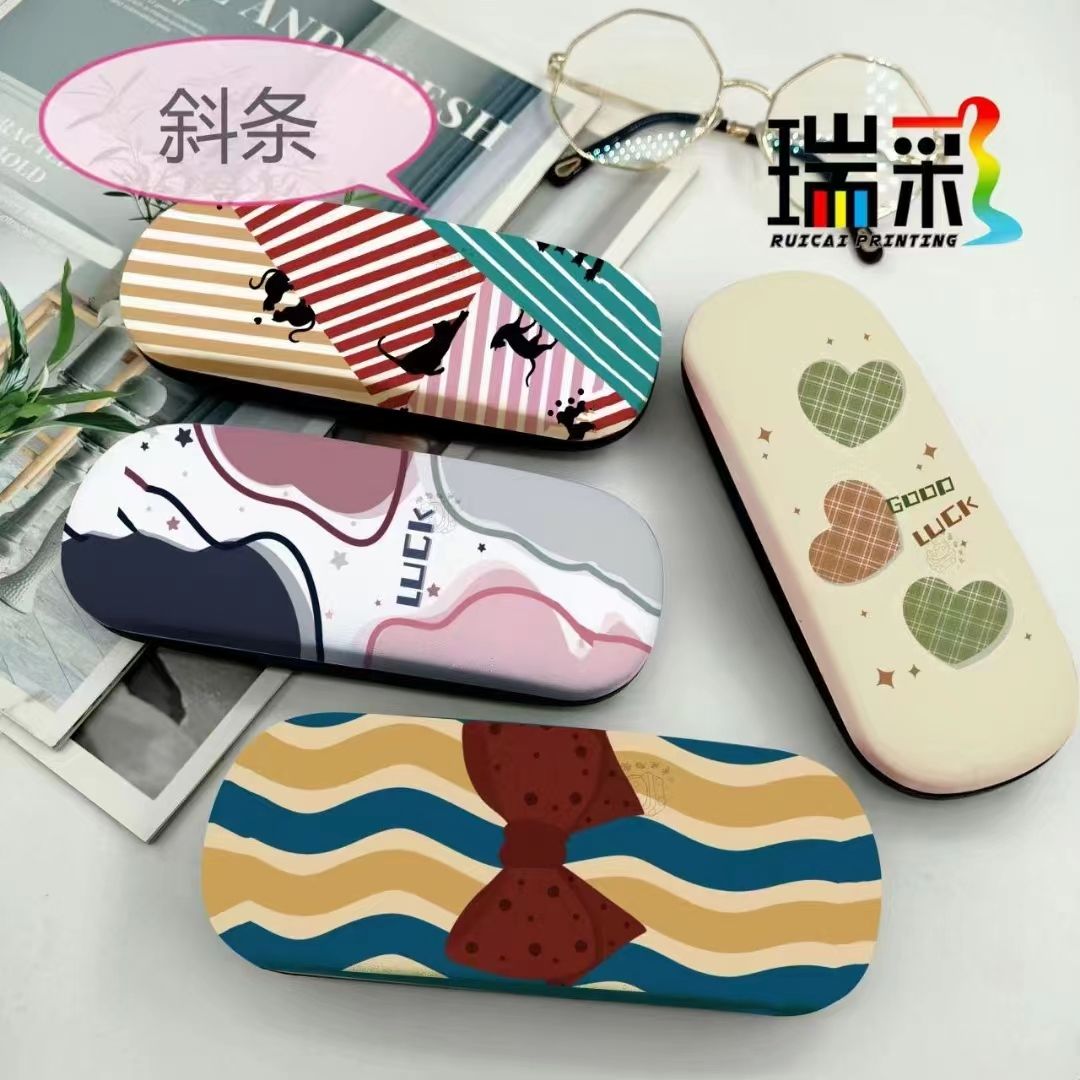 Glasses case