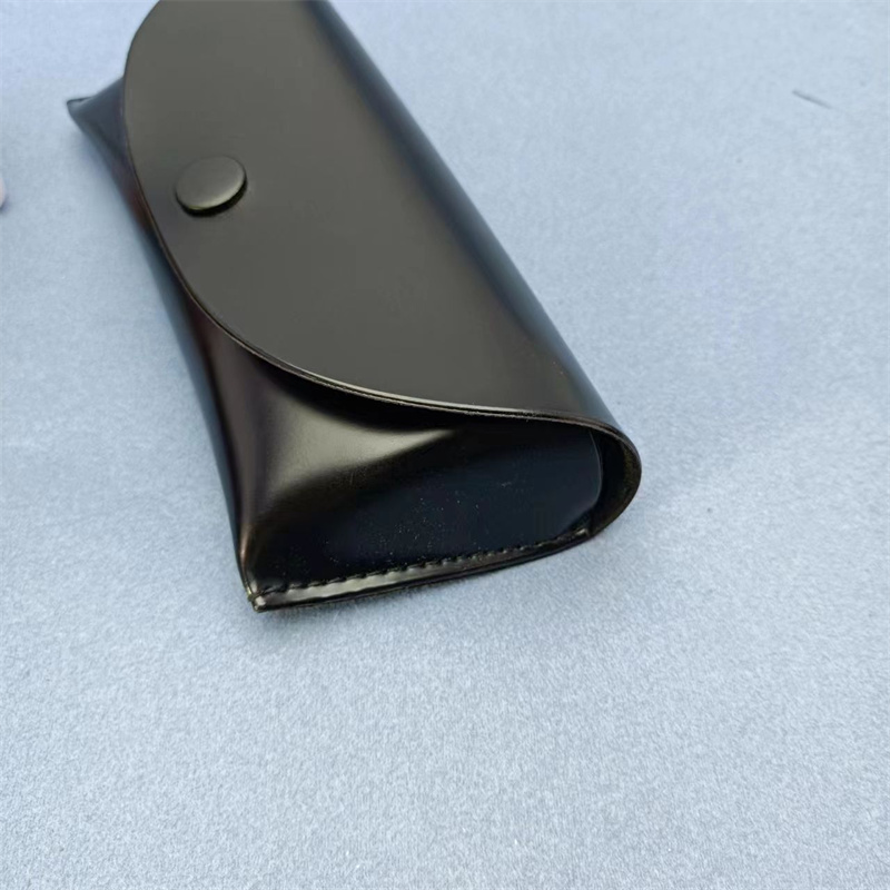 Soft glasses case