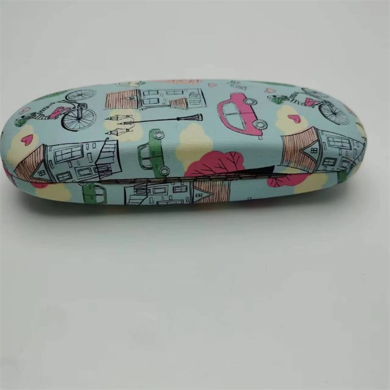 Glasses case