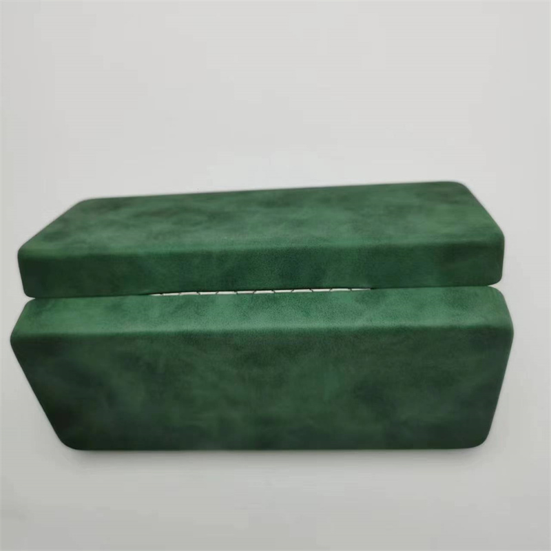 Hard case