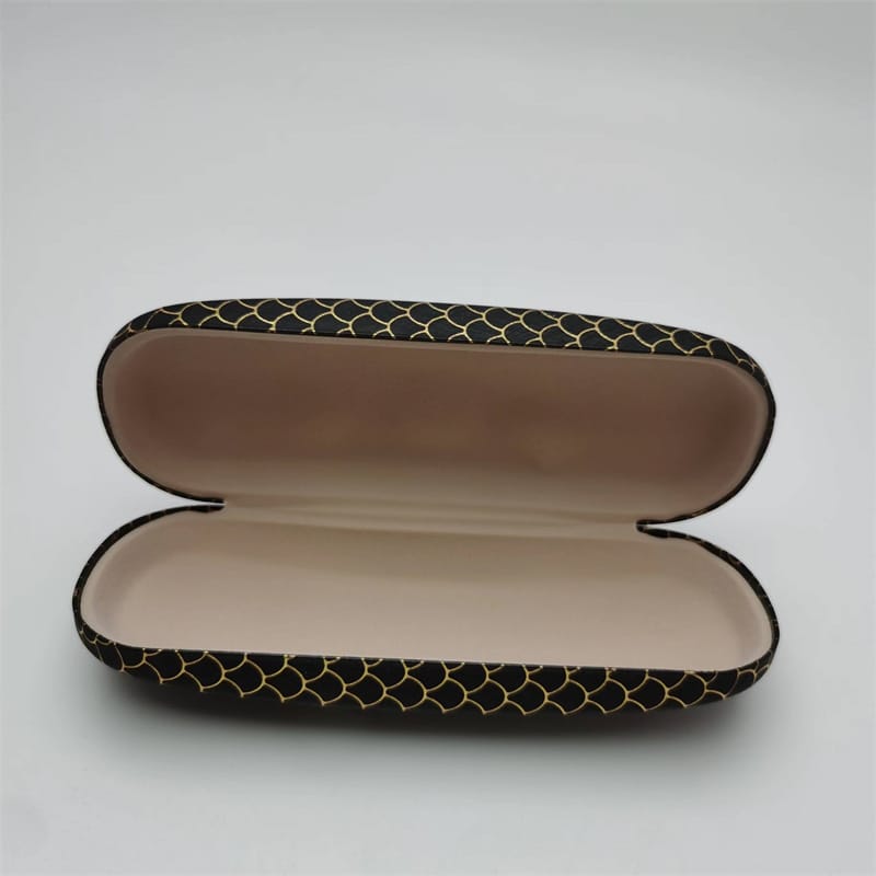 Glasses case