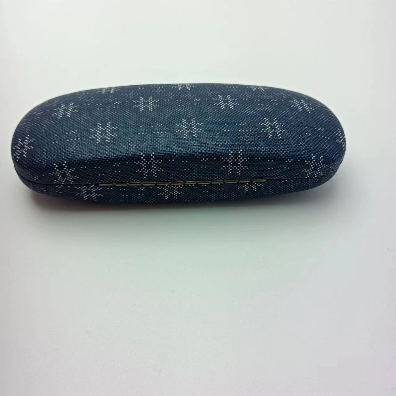 Glasses case