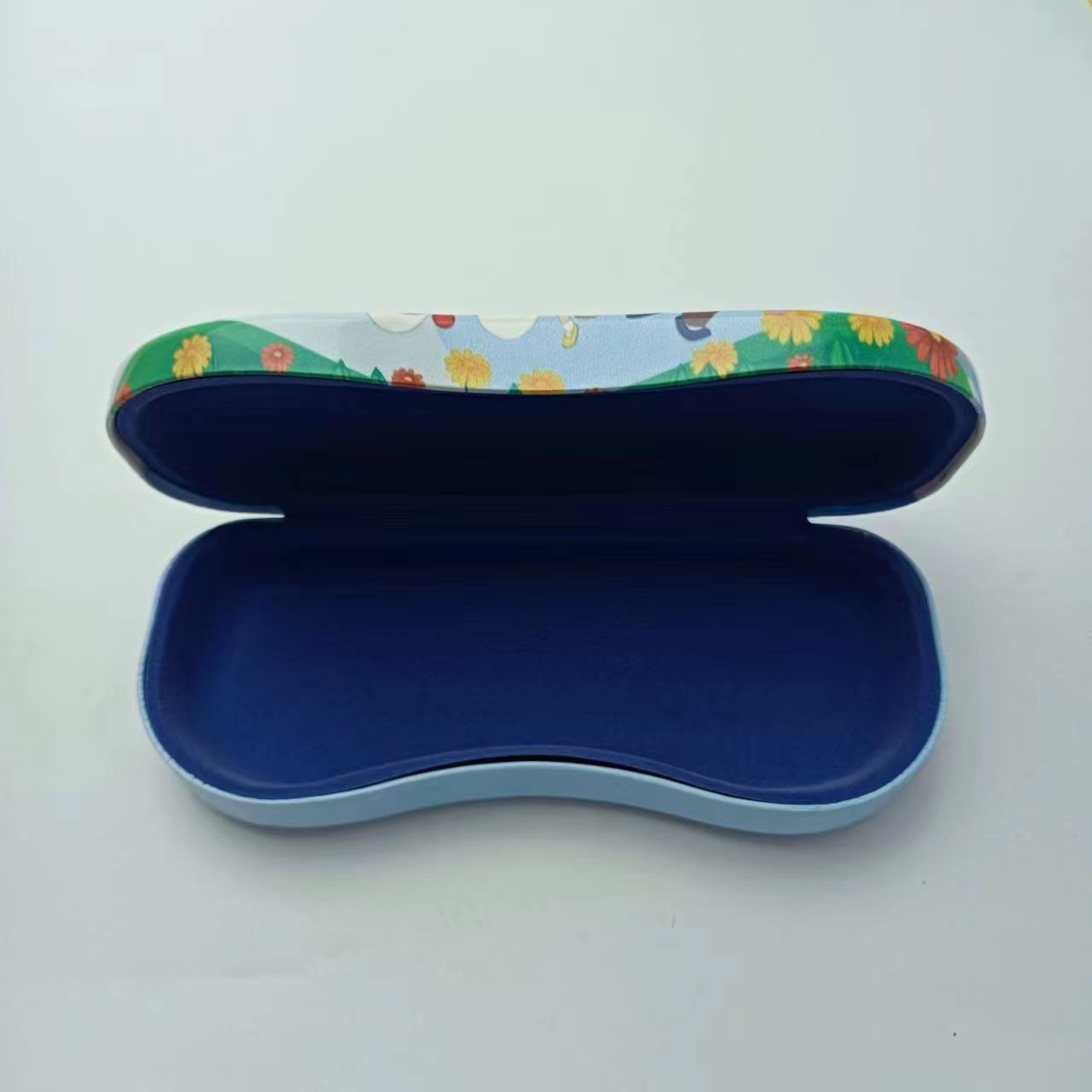Glasses case