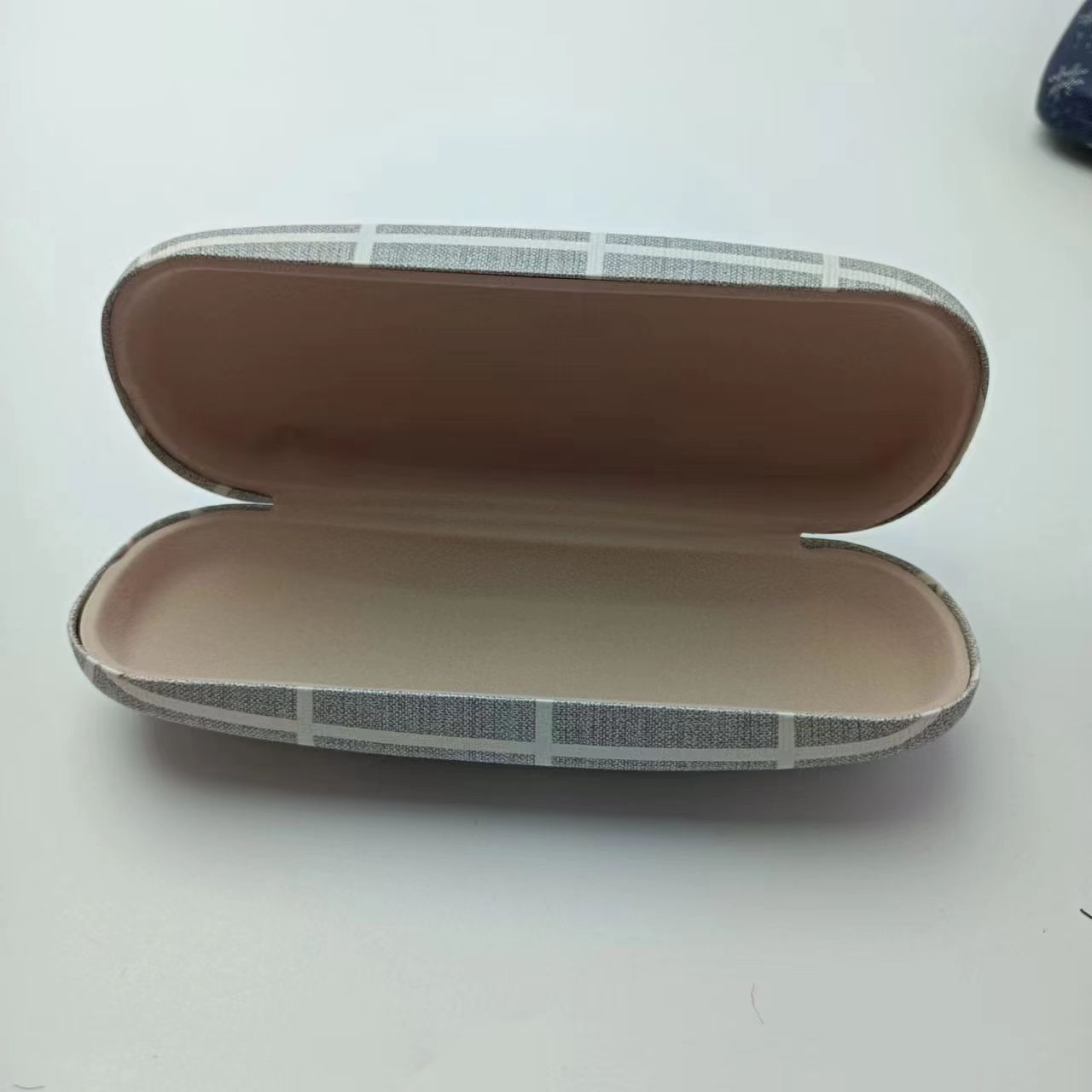 Glasses case