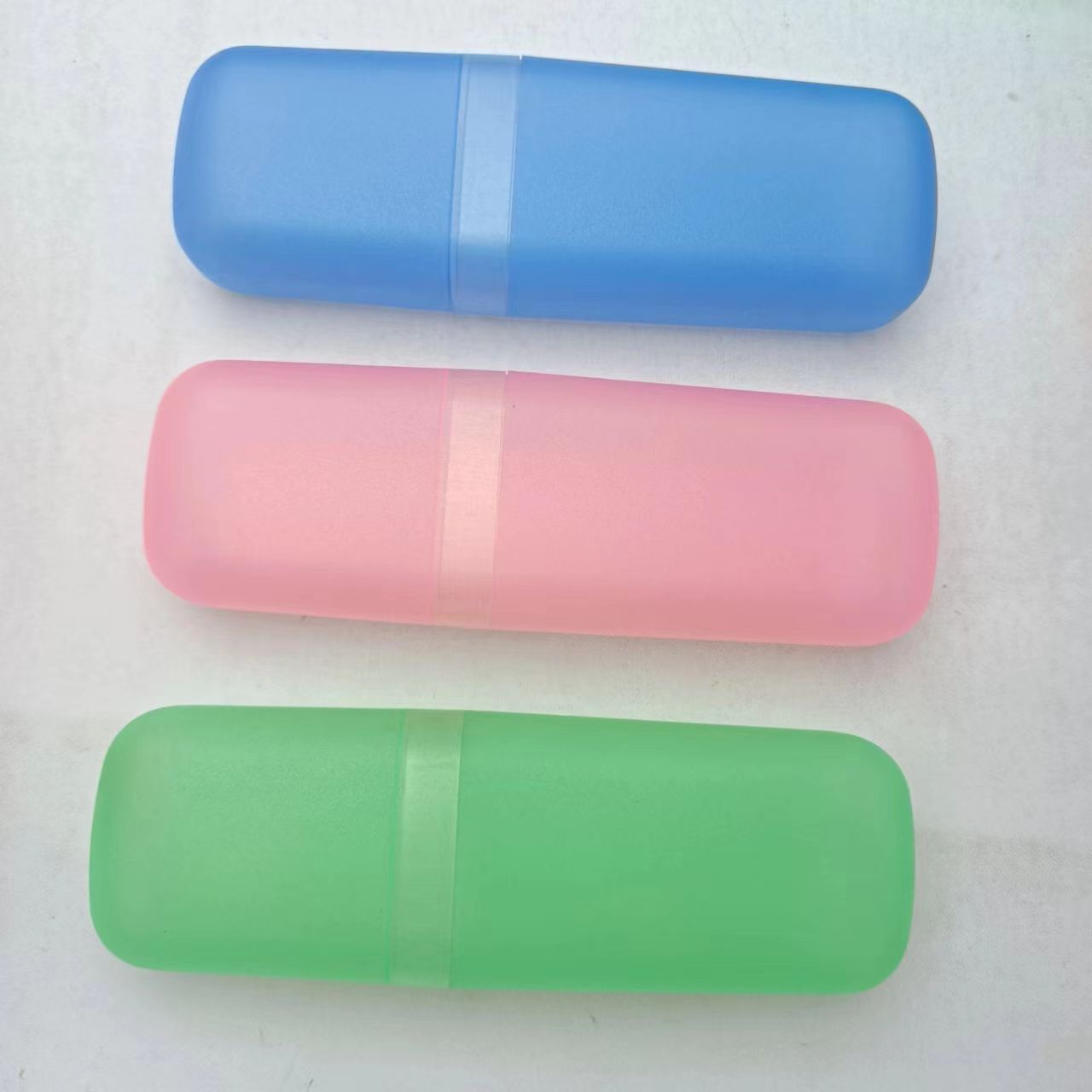 Plastic case（塑料盒）