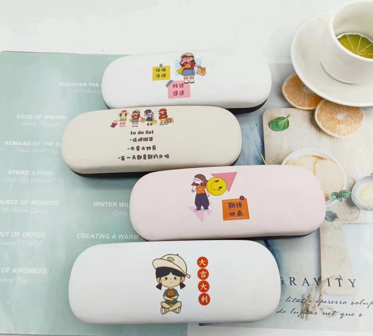 Iron Glasses  case