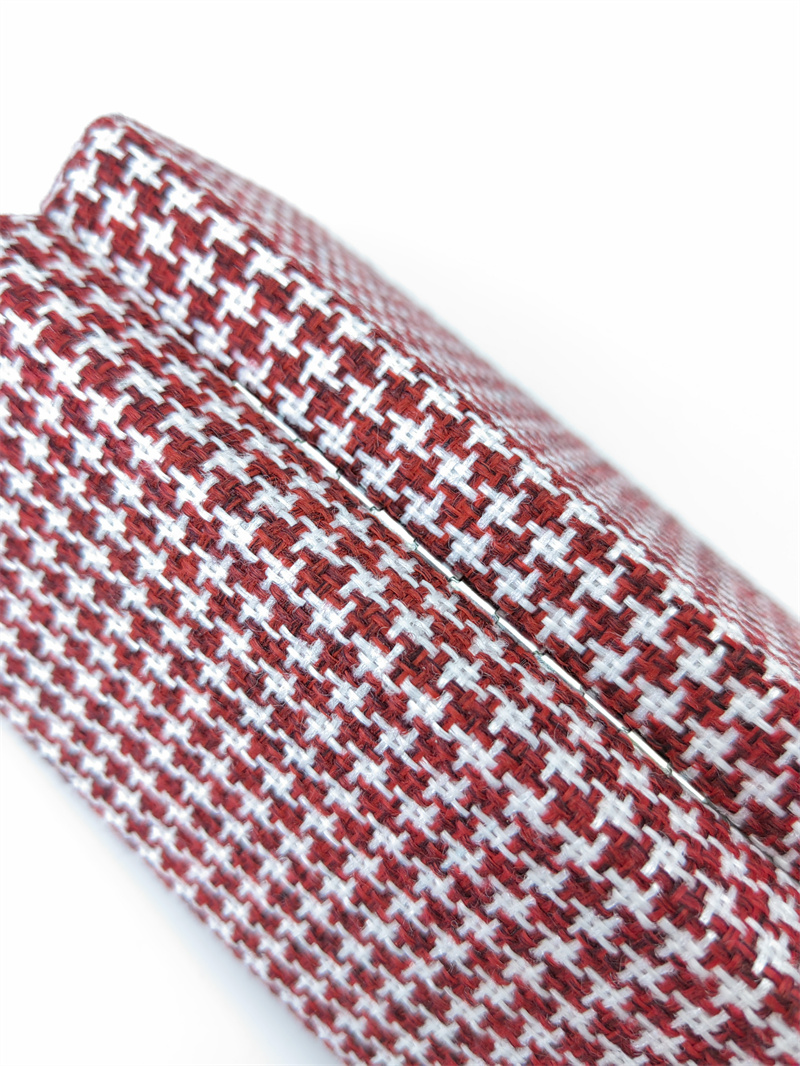 Iron Glasses  case