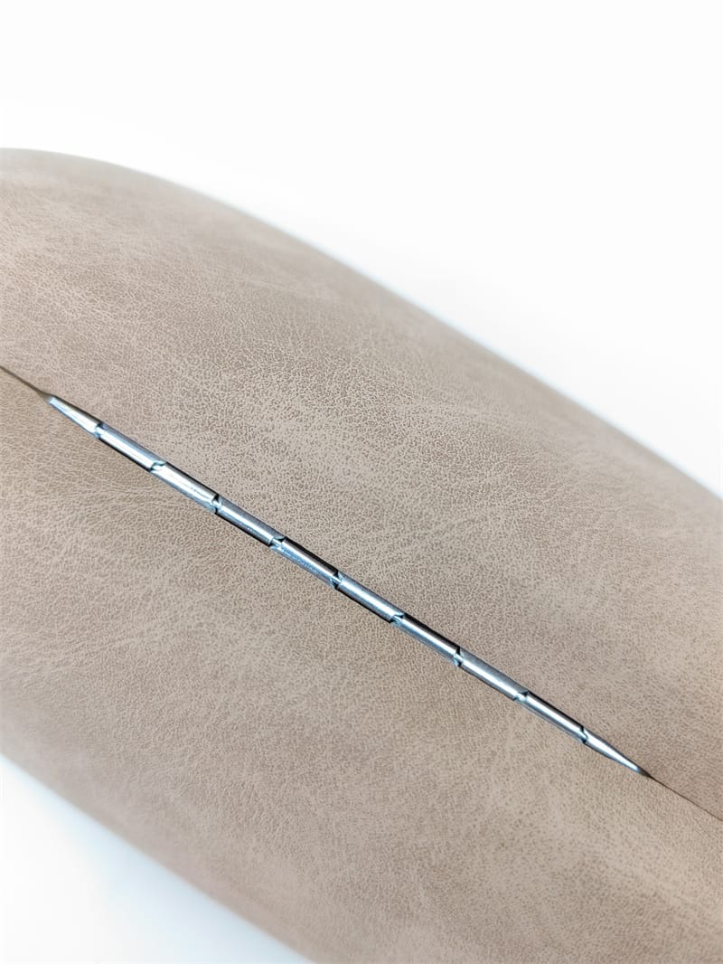 Iron Glasses  case