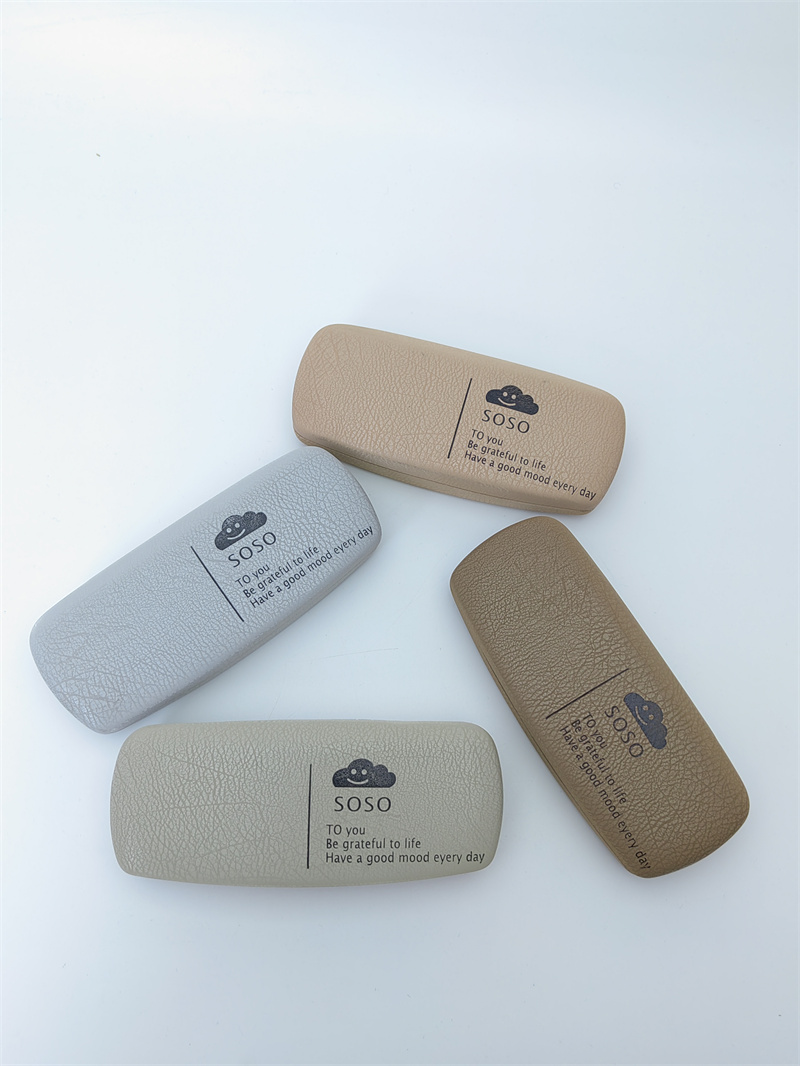 Iron Glasses  case