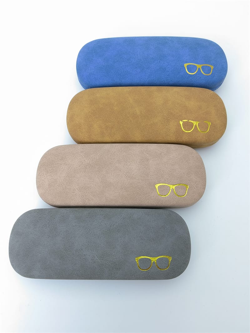 Iron Glasses  case