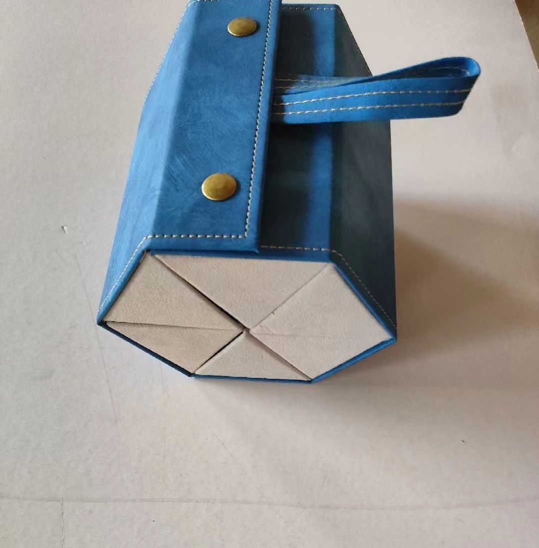 Glasses storage box