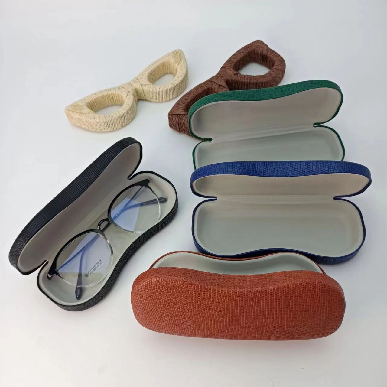 Glasses case