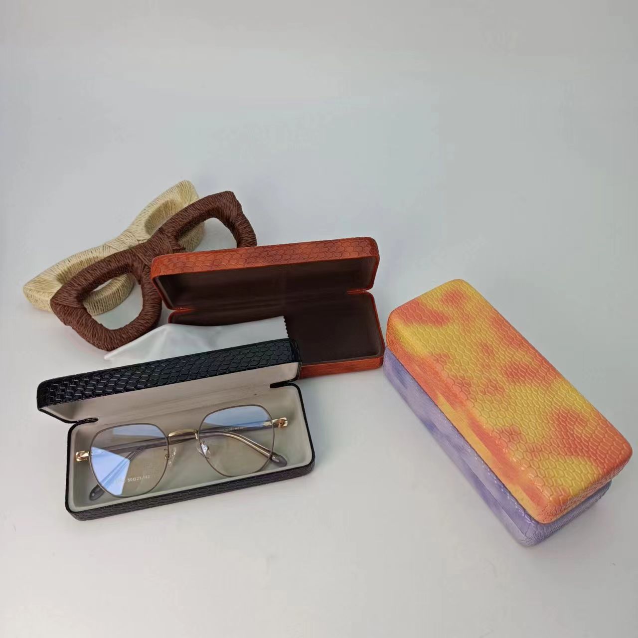 Glasses case