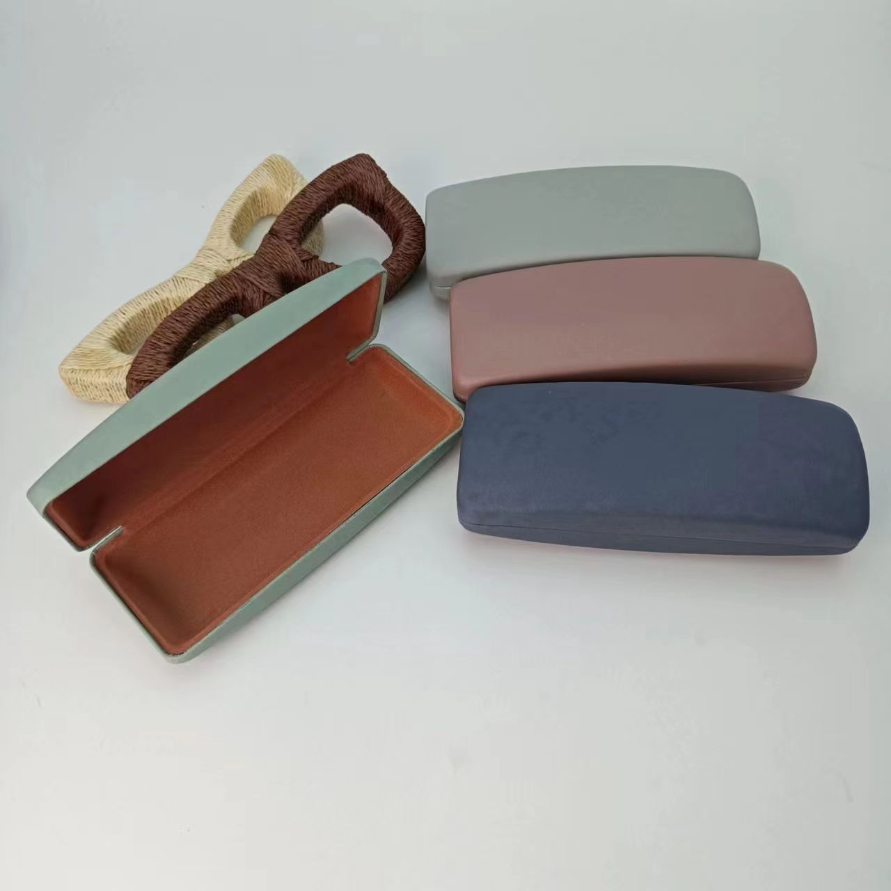 Glasses case