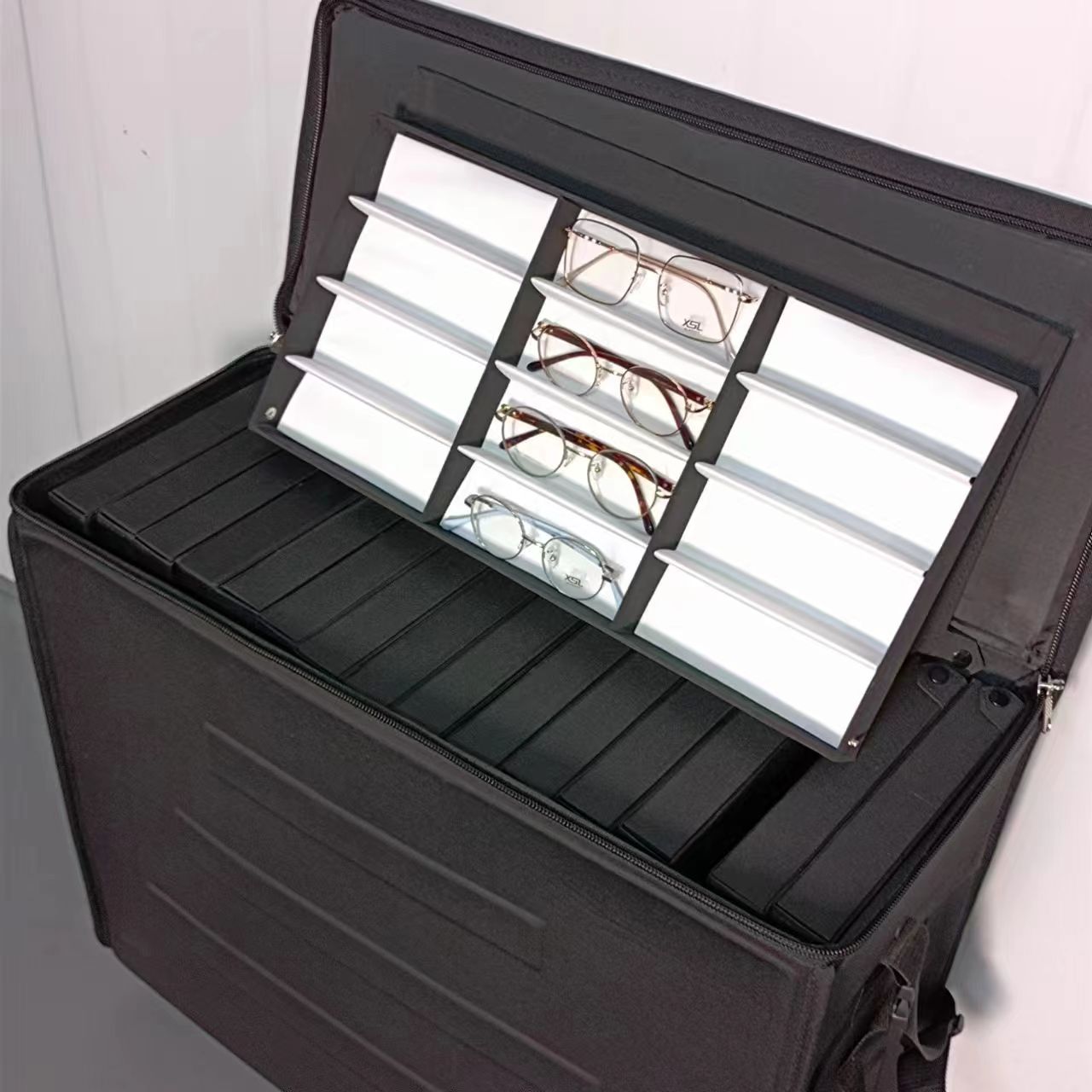 Trolley box