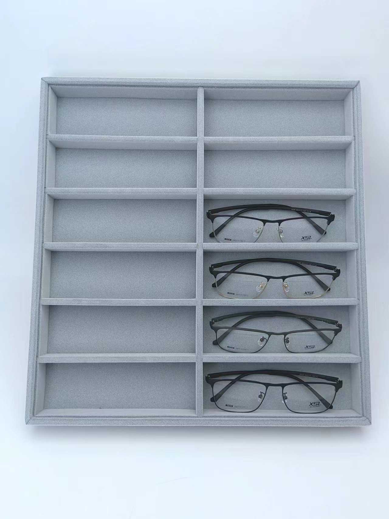 Glasses tray
