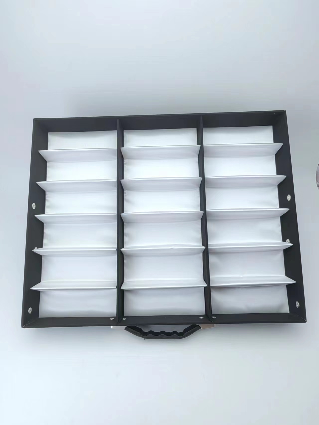 Glasses tray