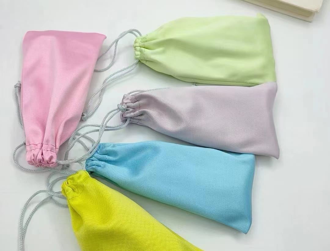 Glasses cloth