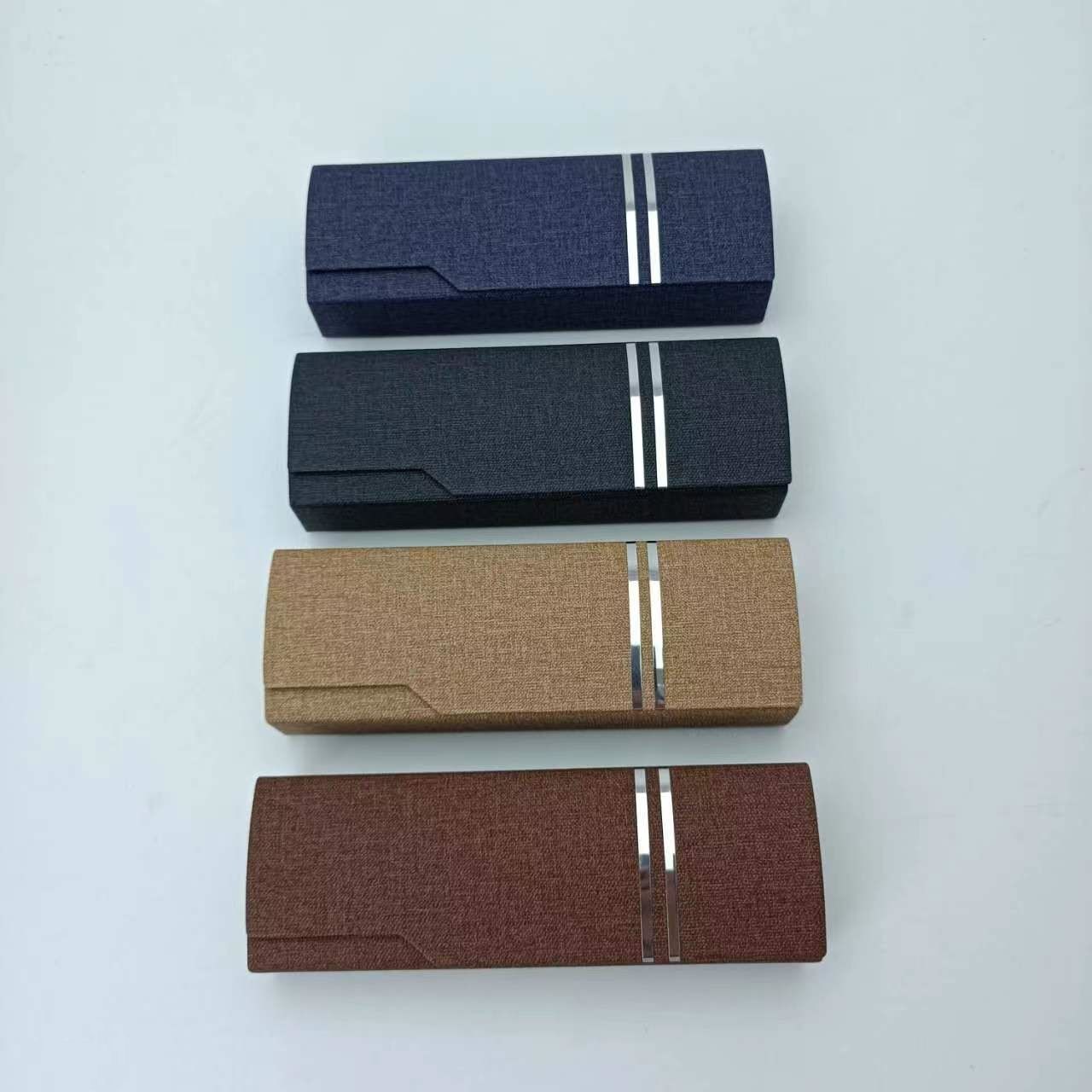 Hand-made eyeglass case（手工盒）