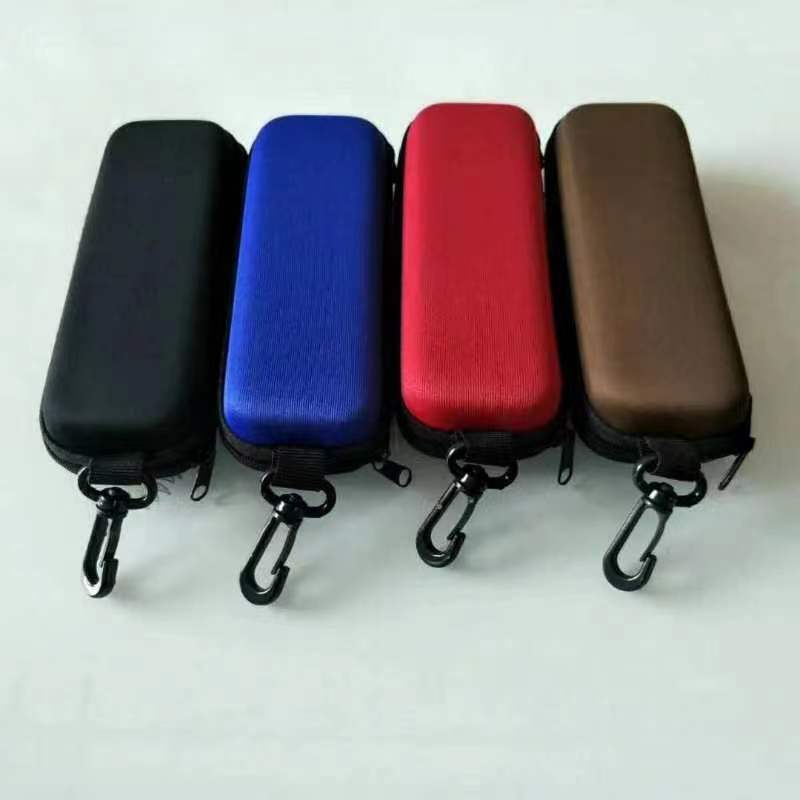 Zipper glasses case