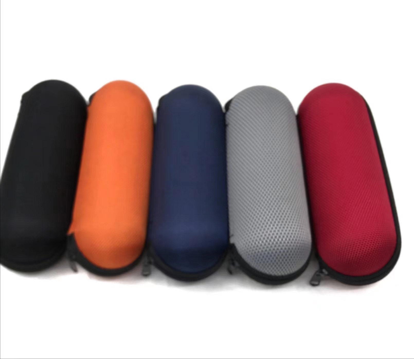Zipper glasses case