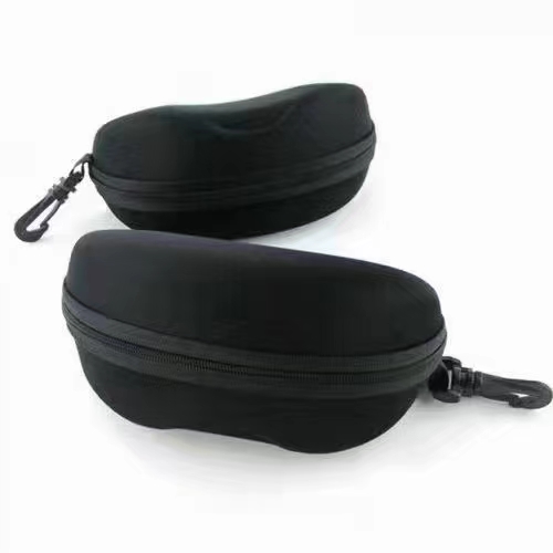 Zipper glasses case