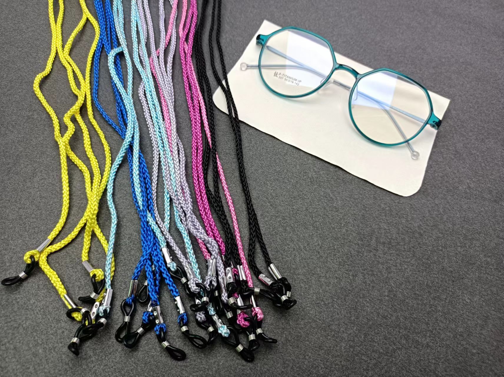 Glasses rope（五股绳）