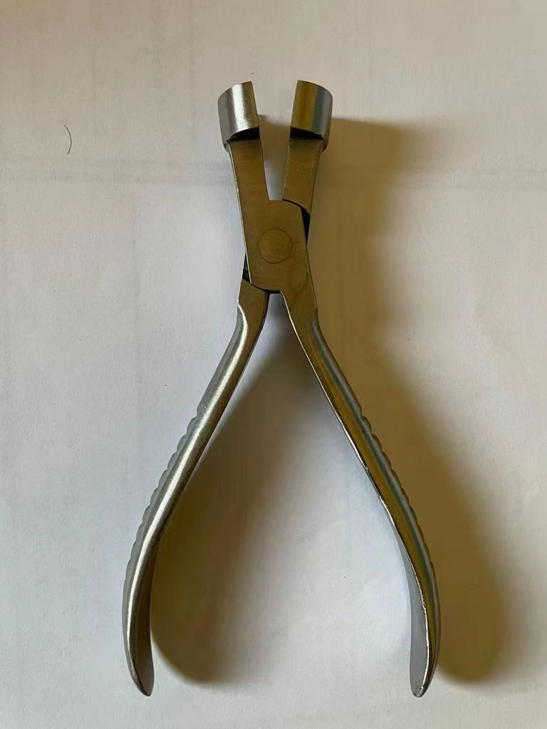 Tongs 吸盘钳子