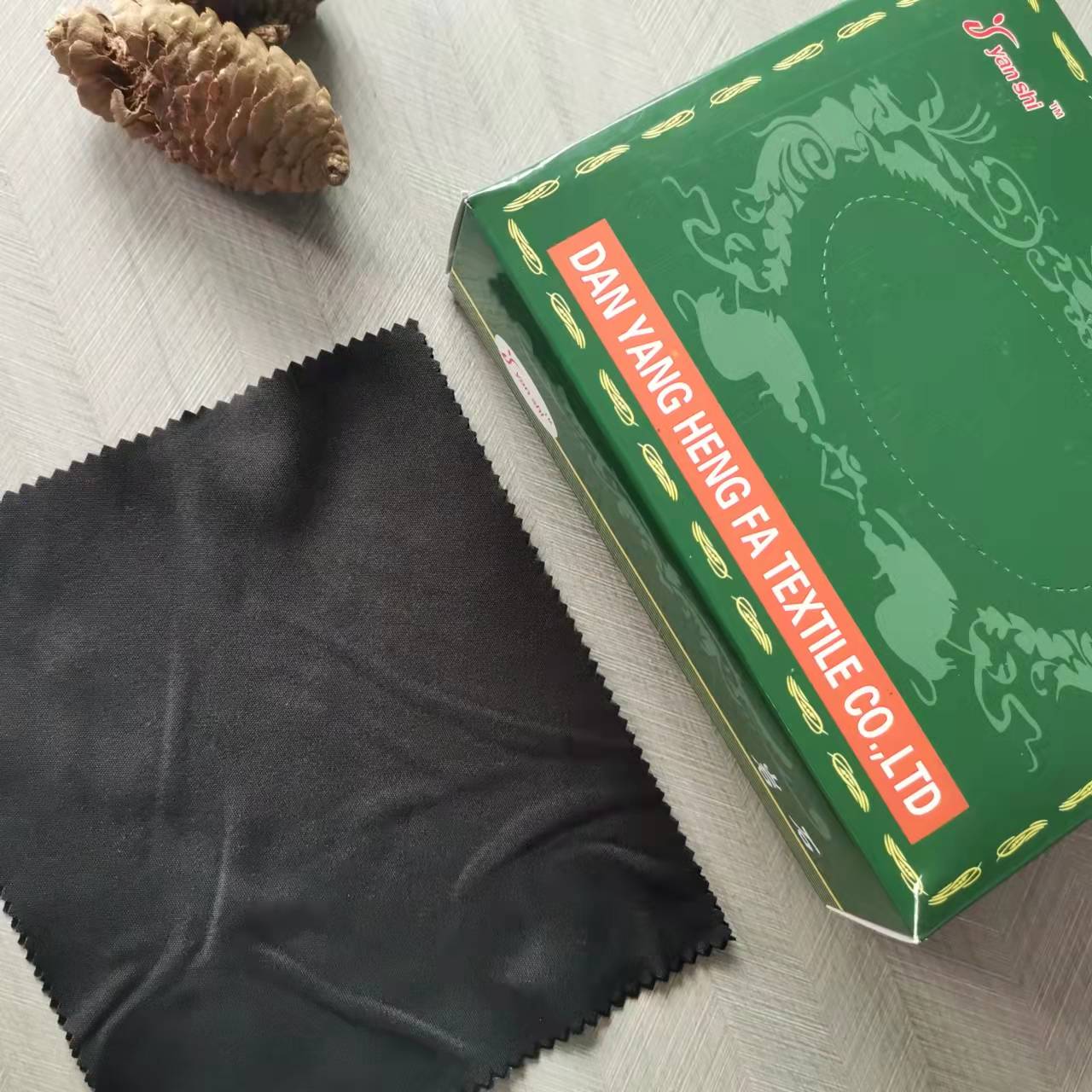 Glasses cloth 针三黑色