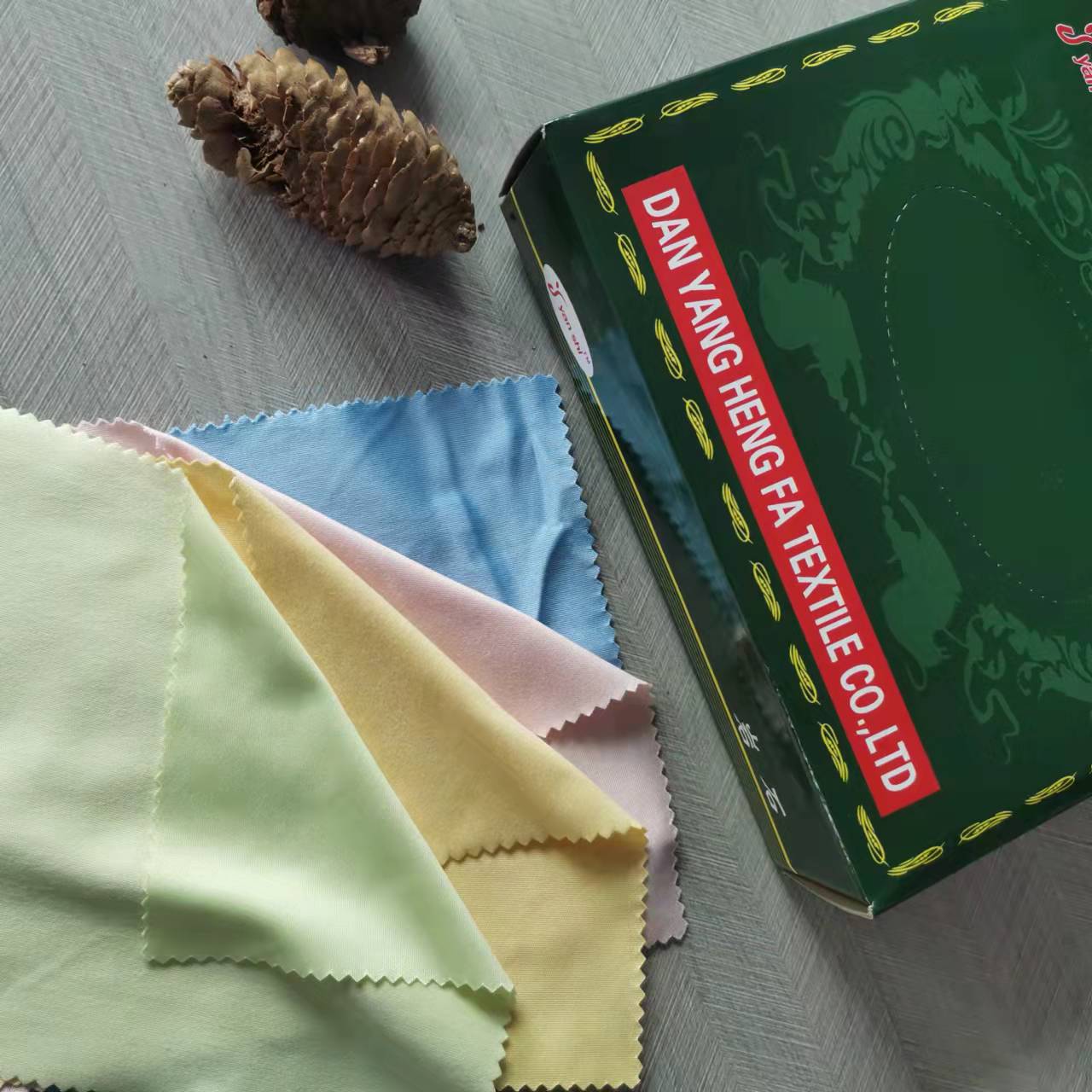 Glasses cloth