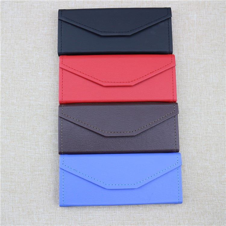 Folding case