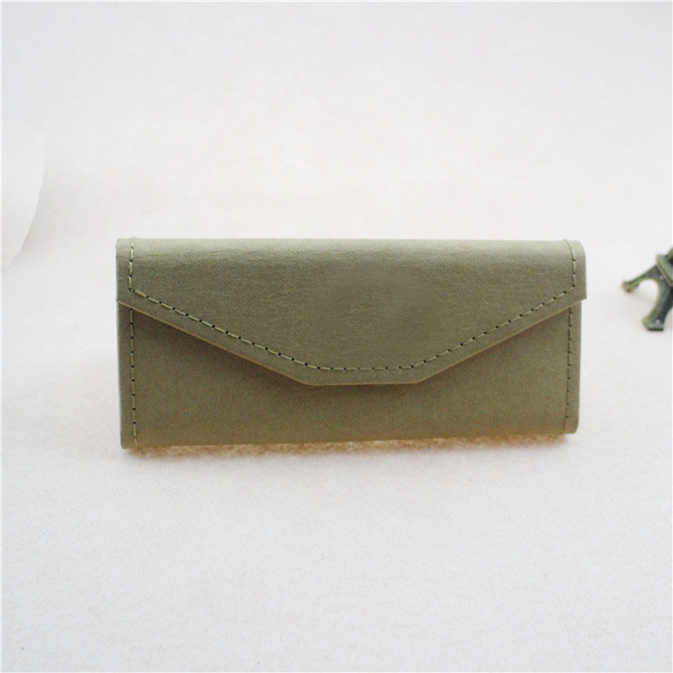 Folding case