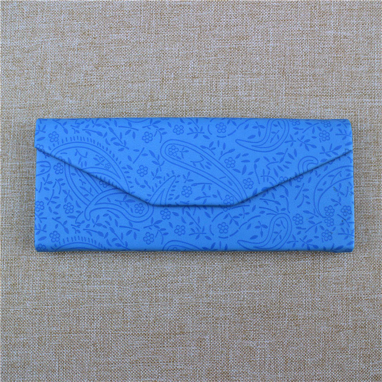 Folding case